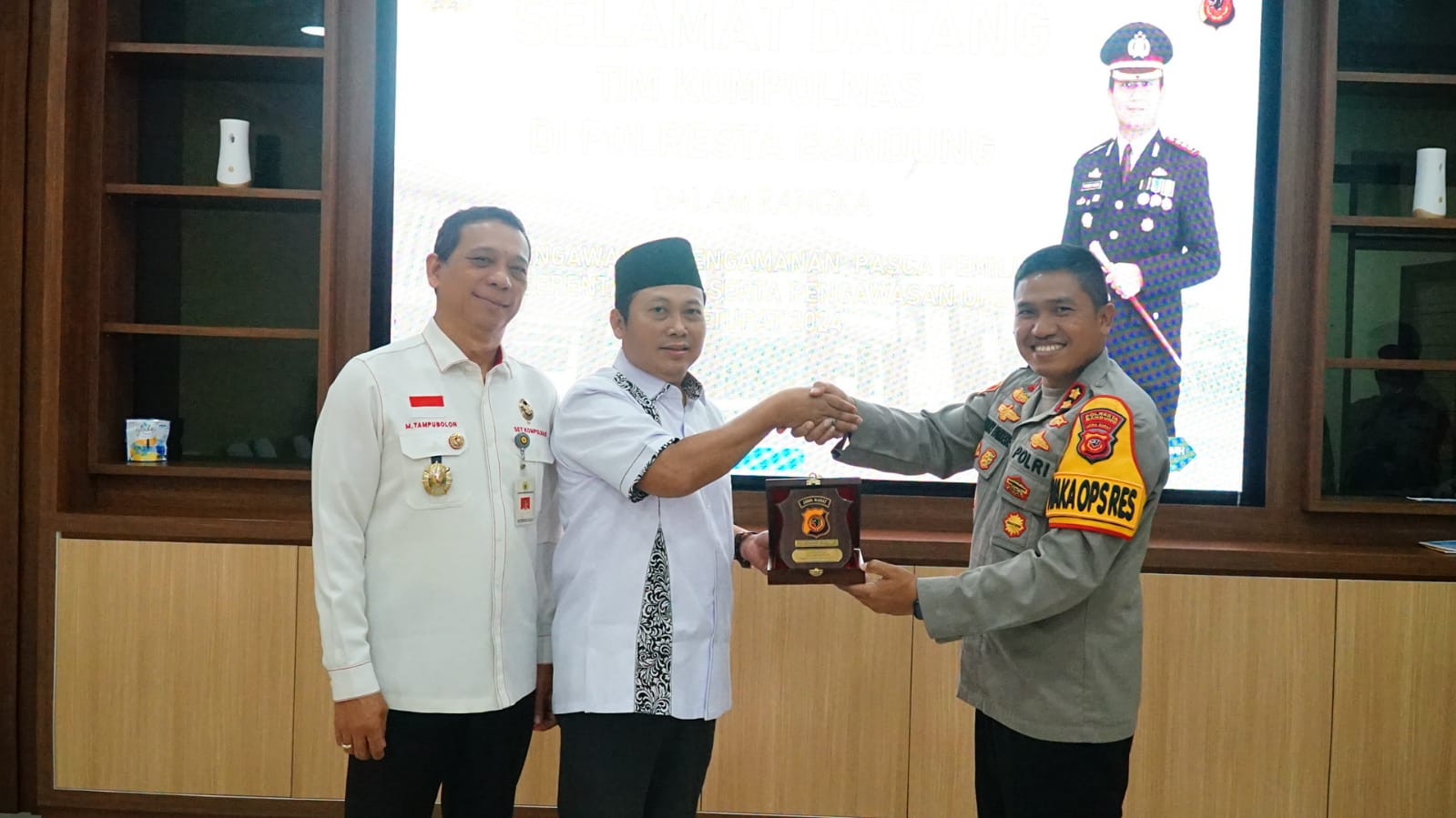 Kompolnas Kunjungi Mapolresta Bandung